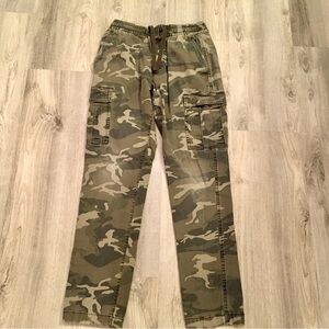 Old Navy Men's Camouflage Cargo Pants